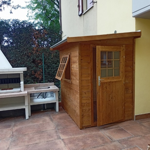 servizi igenici in legno  uso esterno,  giardino